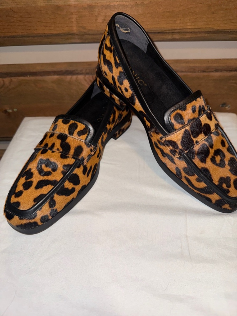 Vionic Leopard-Print Calf-Hair Loafers - Tan/Black